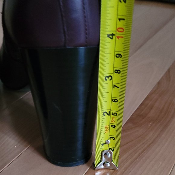 Nine West Burgundy Leather booties - Picture 6 of 8